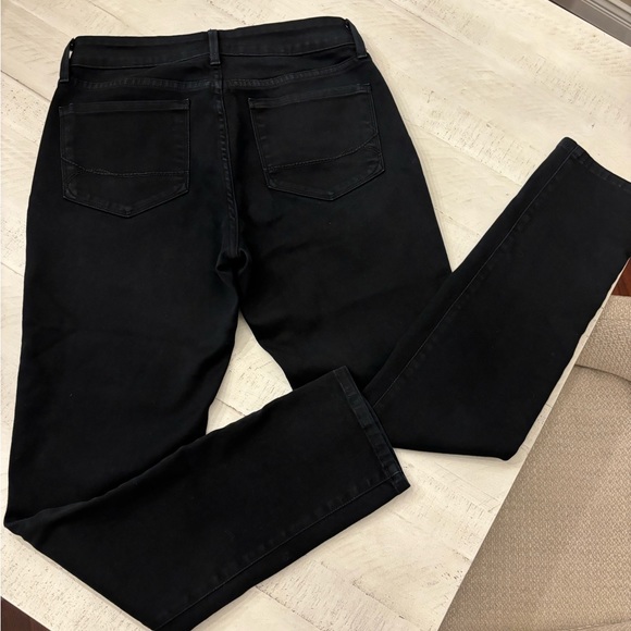 NYD Jeans in EUC, Size 6/8, Lift&Tuck Technology - Picture 2 of 4